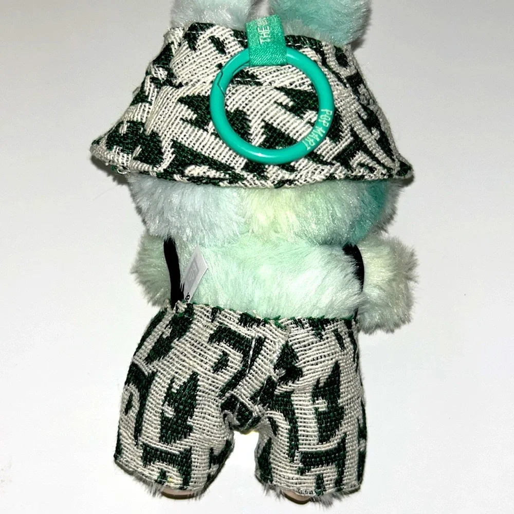 Labubu “fashion” clothing set - Picture 2 of 4